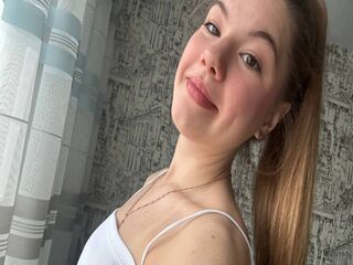 kinky video chat performer LikaMoriss