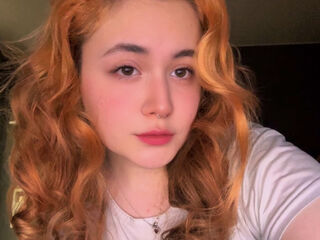 kinky video chat performer LiliPlishi