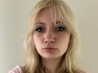 naked girl with cam masturbating LoisBrindamour
