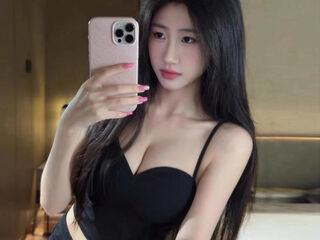 webcam live show LouiseEve