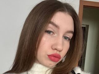fingering cam whore LunaMee