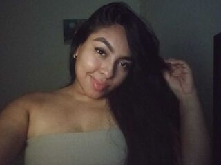 cam strip tease LunaSparrks