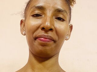 cam girl showing pussy LydiaZaf