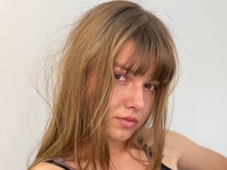 sexcam LynetteOba