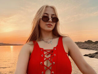 hot naked webcamgirl MallieLarocca