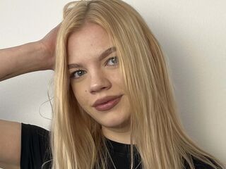 free webcam chatroom MariaTownsen