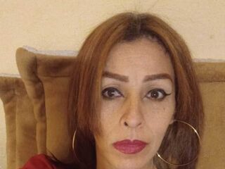 cam girl playing with sextoy MarilinCooper