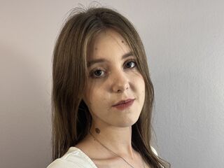 chatrubate cam girl MattieSotlar