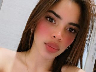 webcam strip tease show MeliCarson