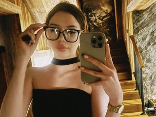 chatrubate cam girl picture MiaForester