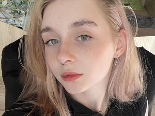 webcamgirl live sex MiaMerek