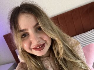 sex web cam chat room MilaLa