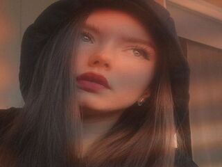 adult web cam chat room MilaLyra