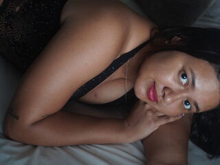 fingering girl webcam  MilaWhitmore