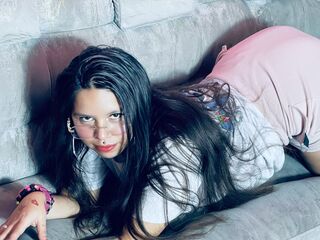 bedroom webcam MiliSmit