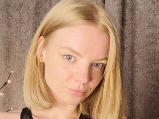 nude cam MoiraBaumgartel
