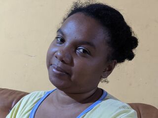 chat room livesex MomoRazafy