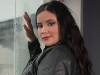 camgirl live porn NahiaMonet