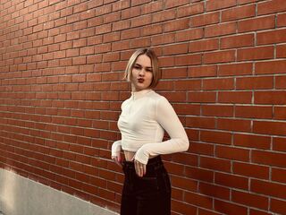 camgirl playing with dildo NatashiaAckles