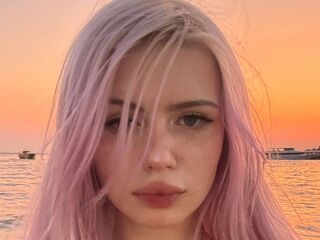 nude cam girl pic NelidaTidd