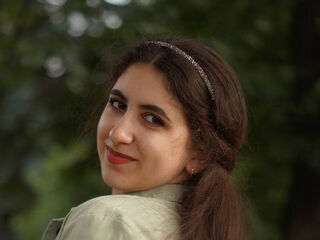 fingering webcamgirl NicoletteLaroe