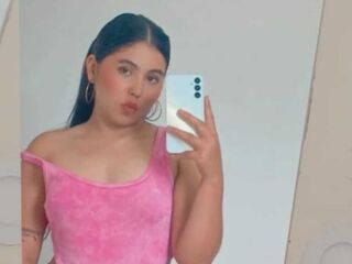 webcamgirl sex chat NikkyBotero