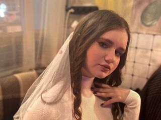 topless camgirl NylaMondor