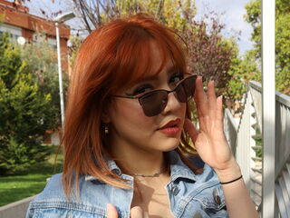 camgirl fingering shaved pussy PatyVera