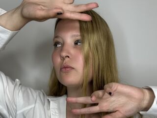 hot cam girl spreading pussy RosalindaKisor