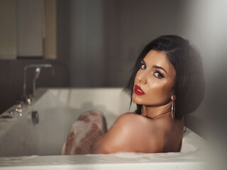topless webcam girl RoseVane
