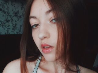 camwhore fingering shaved pussy SarinaUmscheid