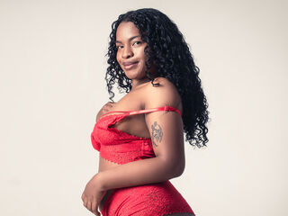 camgirl playing with vibrator SashaFerrer