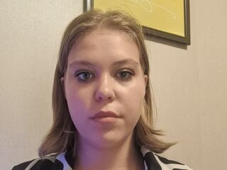sexy webcam SaturninaLeavitt