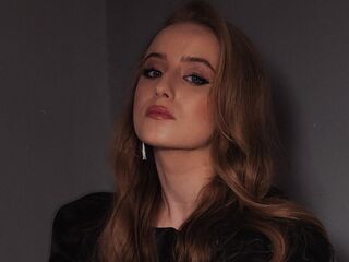 nude webcam girl photo SavinaMinosi