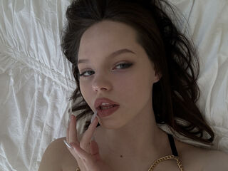 hot cam girl masturbating with sextoy SelenaNoelle