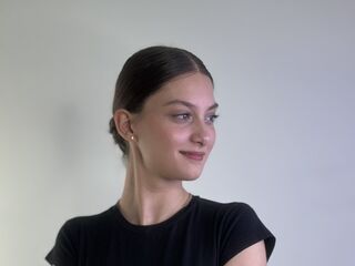 beautiful girl cam SharikaWigington