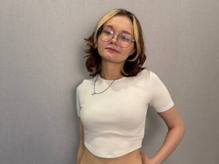 anal sex show ShemikaDestro