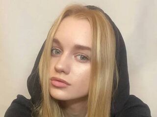 naughty cam girl masturbating SheridanSillavan