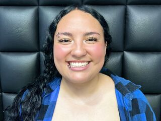 camwhore photo Skyblack