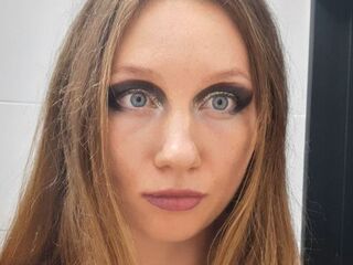 hot striptease cam SofiaVaan