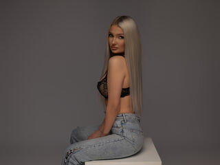 naughty webcamgirl SophieTimber