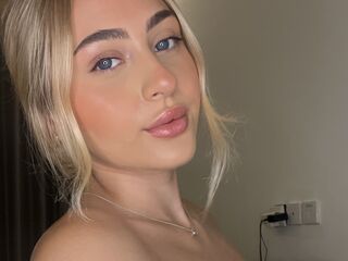camgirl showing pussy TamaraTemptation