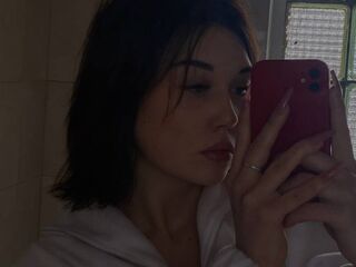 camgirl shaving pussy TheresaWard