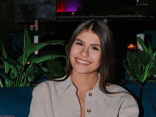 free pussy cam TiaBeumer