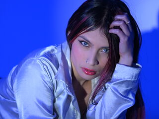 nude cam TiffanySuarez