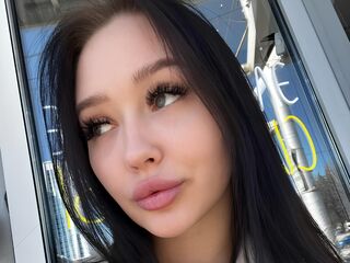 chat room live show TishaCouret