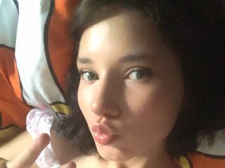 chatroom webcam photo TommieSanjuan