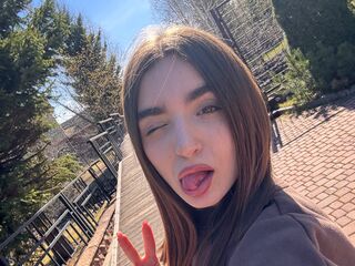 naked girl with webcam masturbating with vibrator ValarieZohn