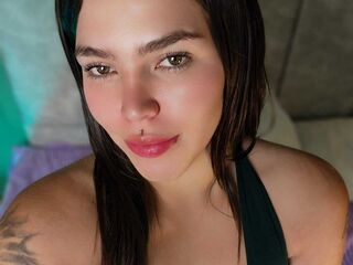 camgirl fingering shaved pussy VanessaEvans