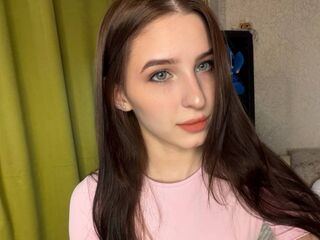 hot cam whore WanitaCruson